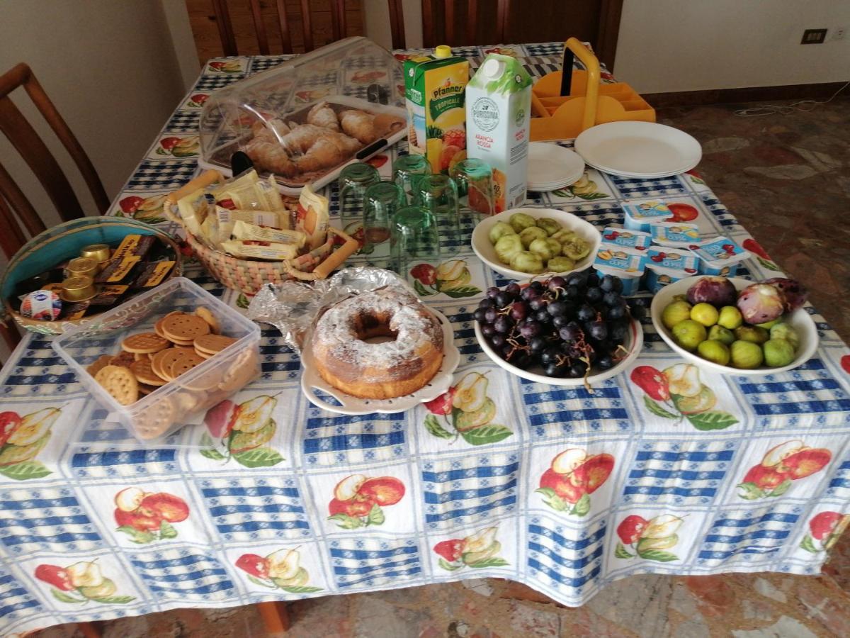 Casa Raffaella Bed & Breakfast Полиняно а Маре Екстериор снимка